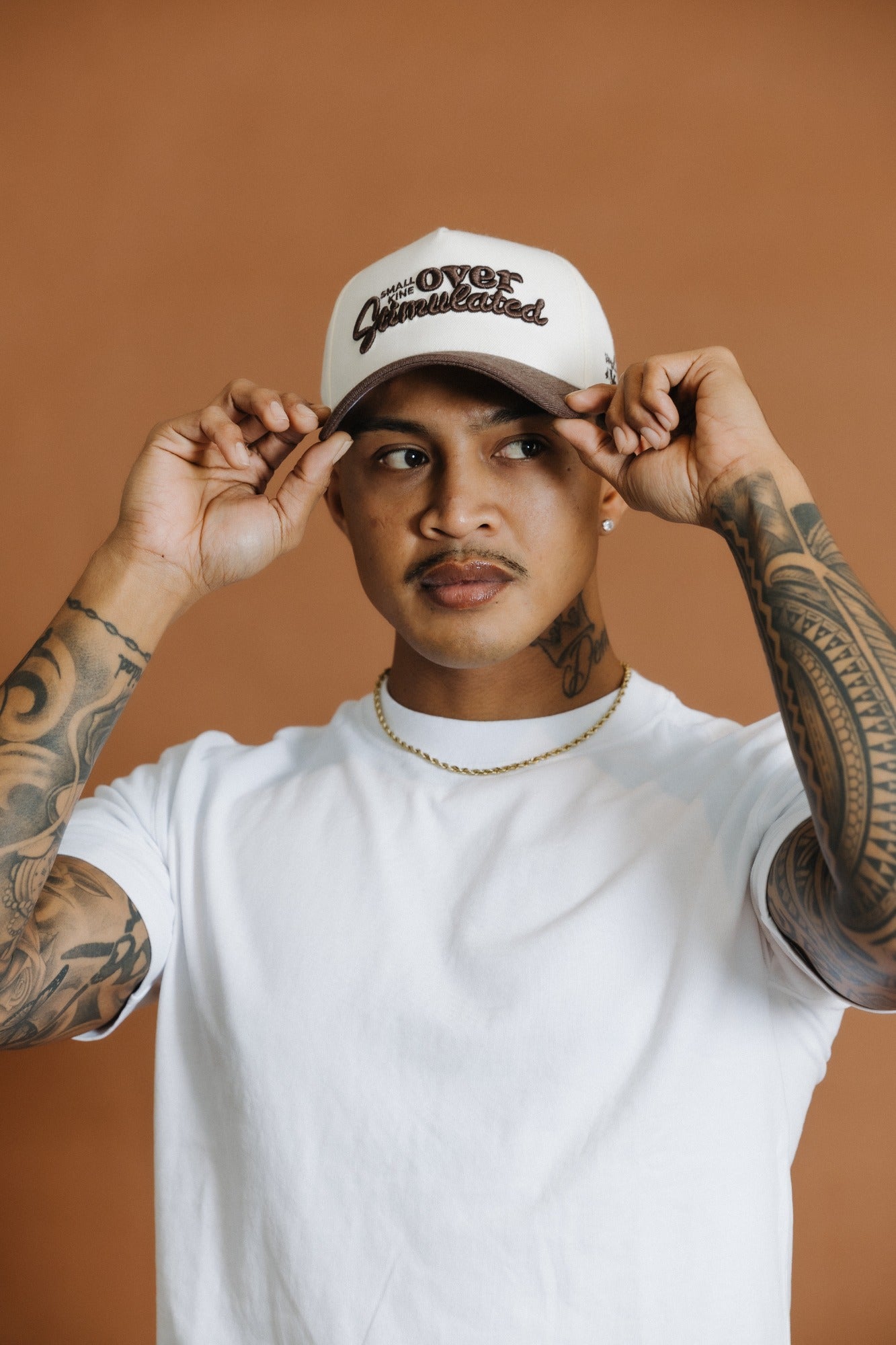 SMALL KINE OVERSTIMULATED - Cream/Brown