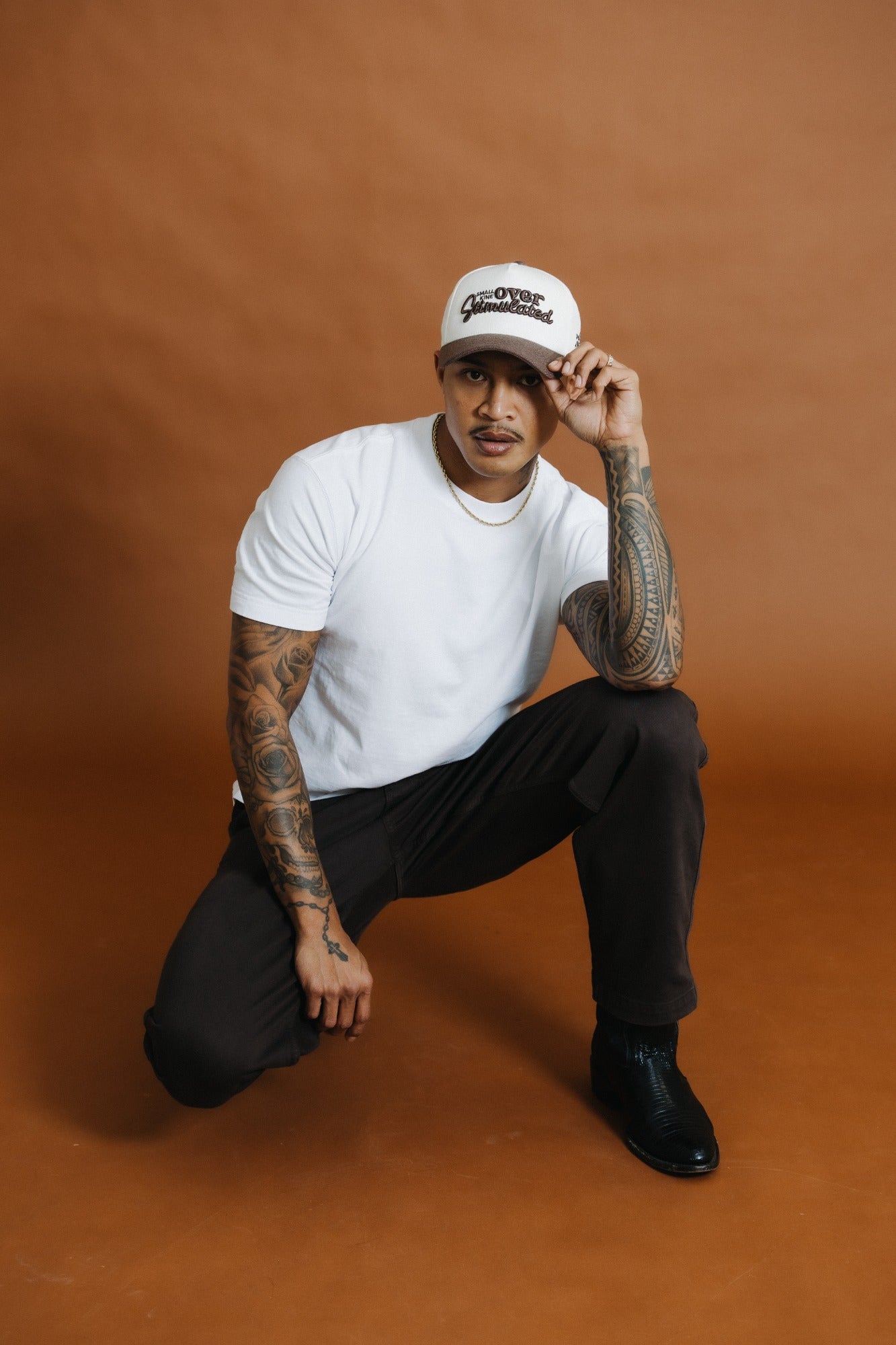 SMALL KINE OVERSTIMULATED - Cream/Brown