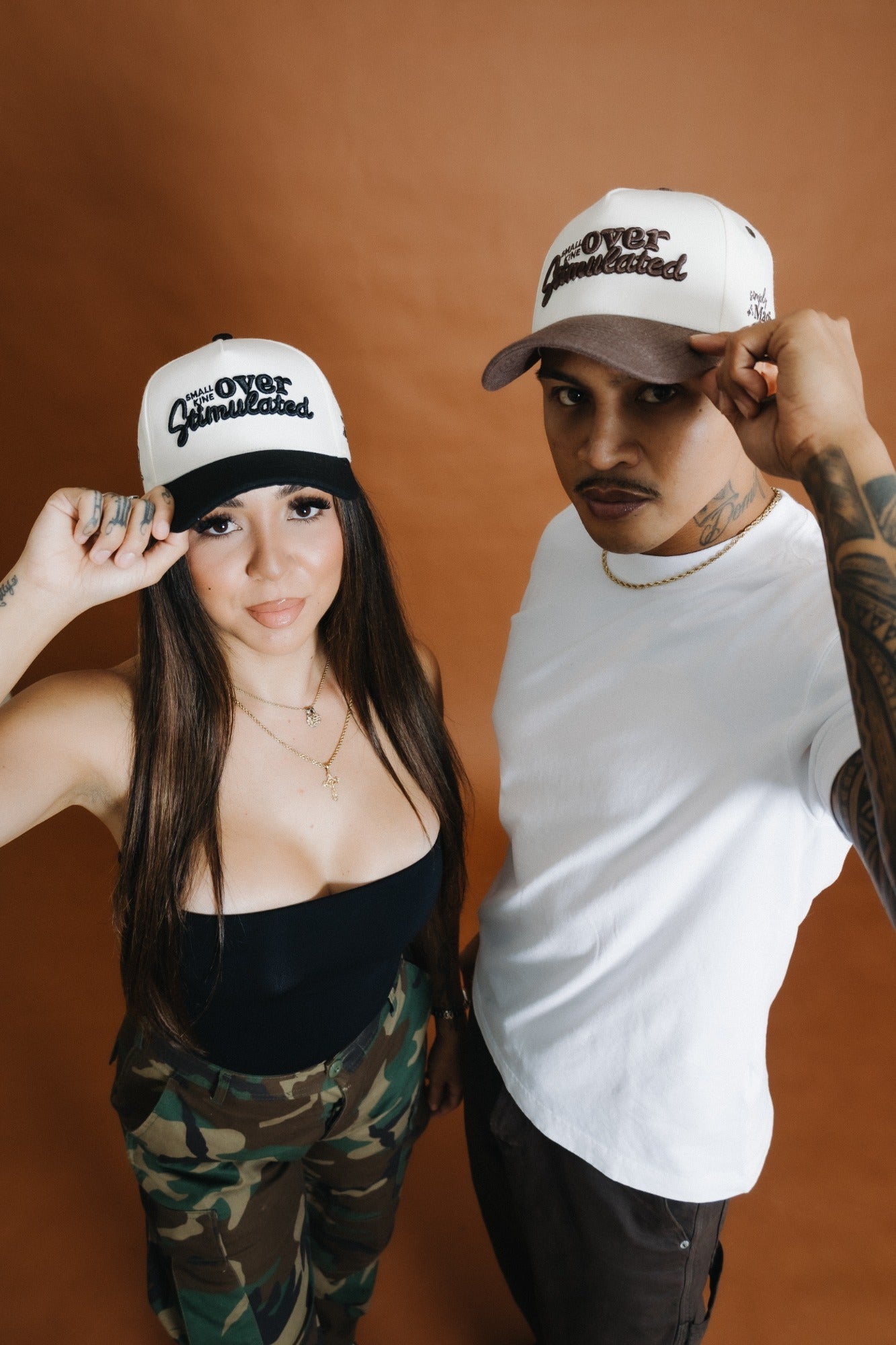 SMALL KINE OVERSTIMULATED - Cream/Black