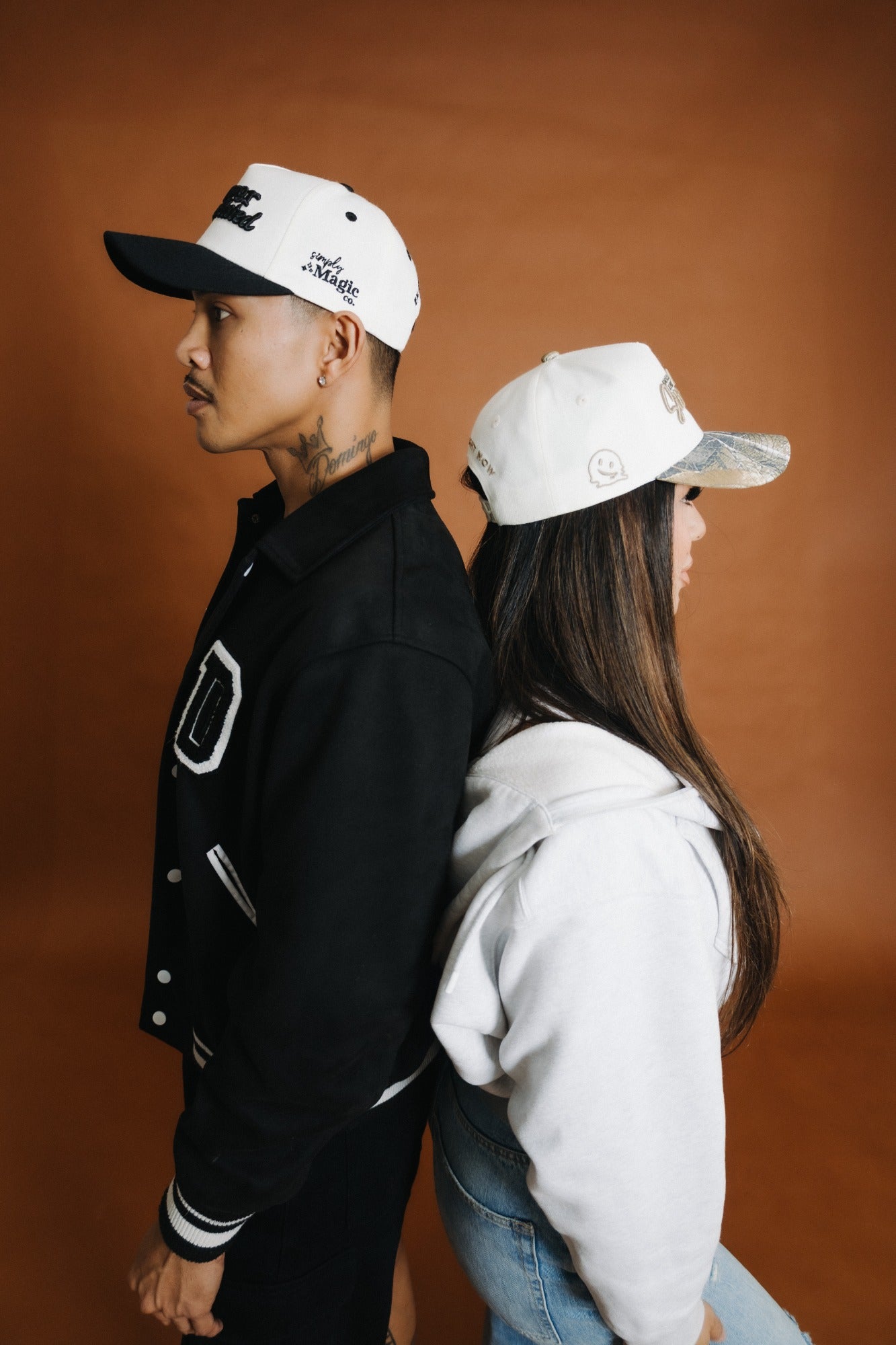 SMALL KINE OVERSTIMULATED - Cream/Black