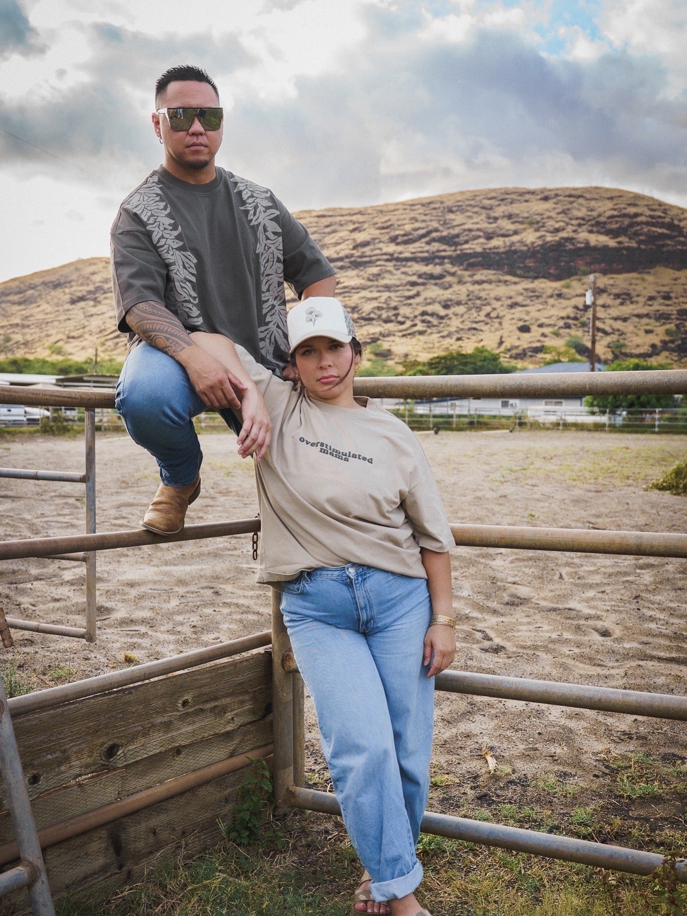 BROWN MAILE - Oversize Tee