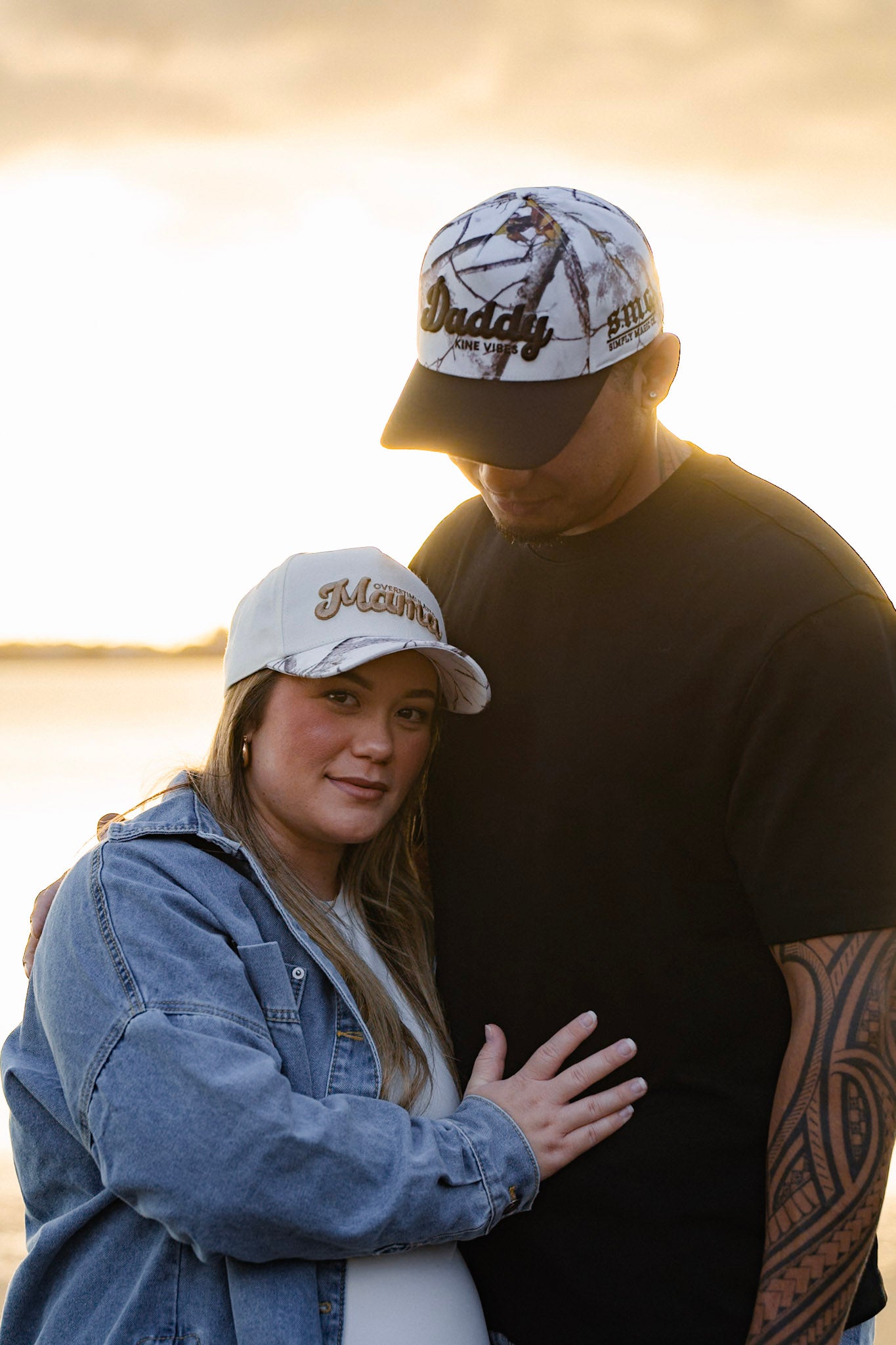 OVERSTIMULATED MAMA - Snow Camo/Cream