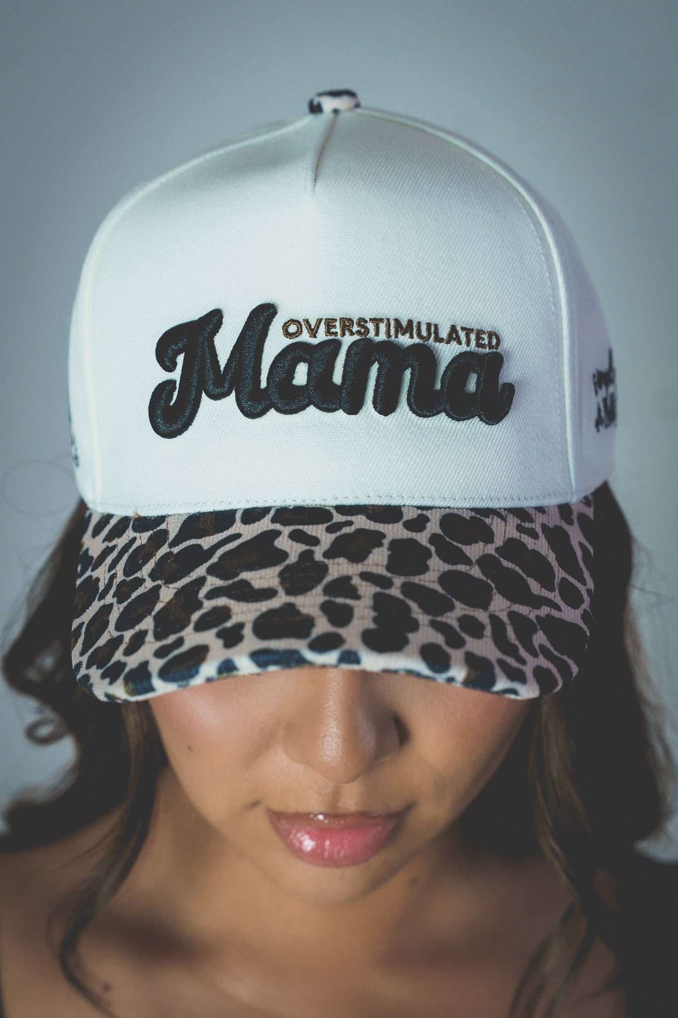 OVERSTIMULATED MAMA - Cream/Brown Cheetah