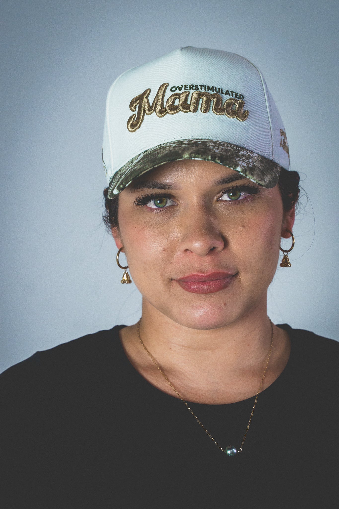OVERSTIMULATED MAMA - Cream/Camo