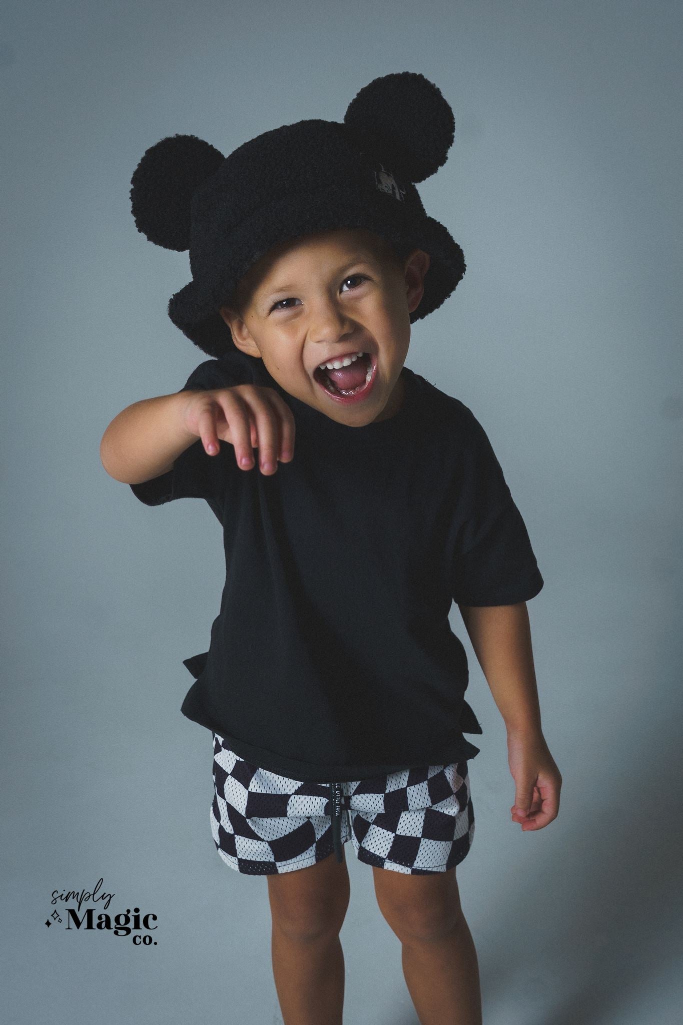 MOUSE EAR BUCKET HAT - Black Sherpa
