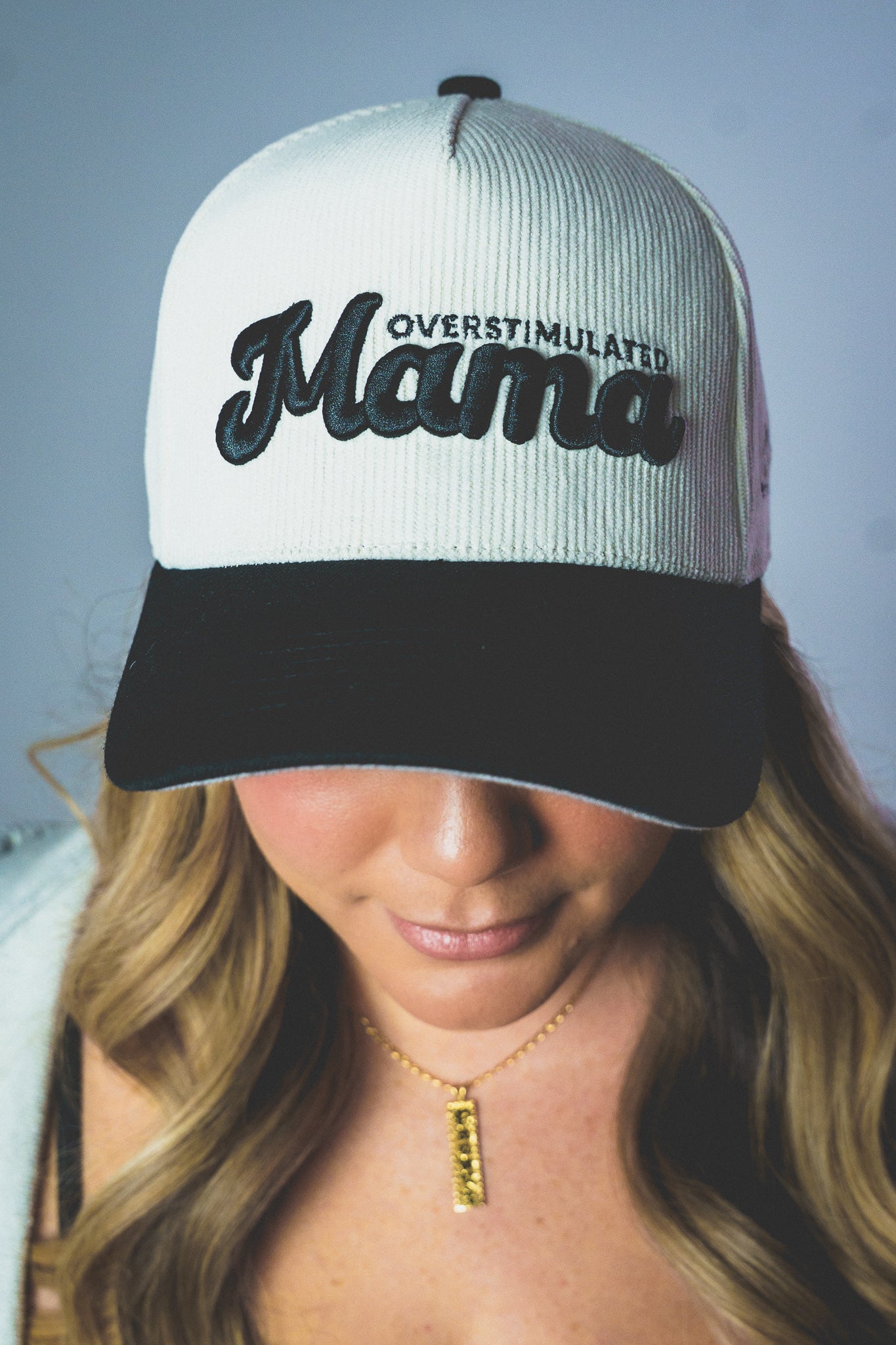 OVERSTIMULATED MAMA - Cream/Black