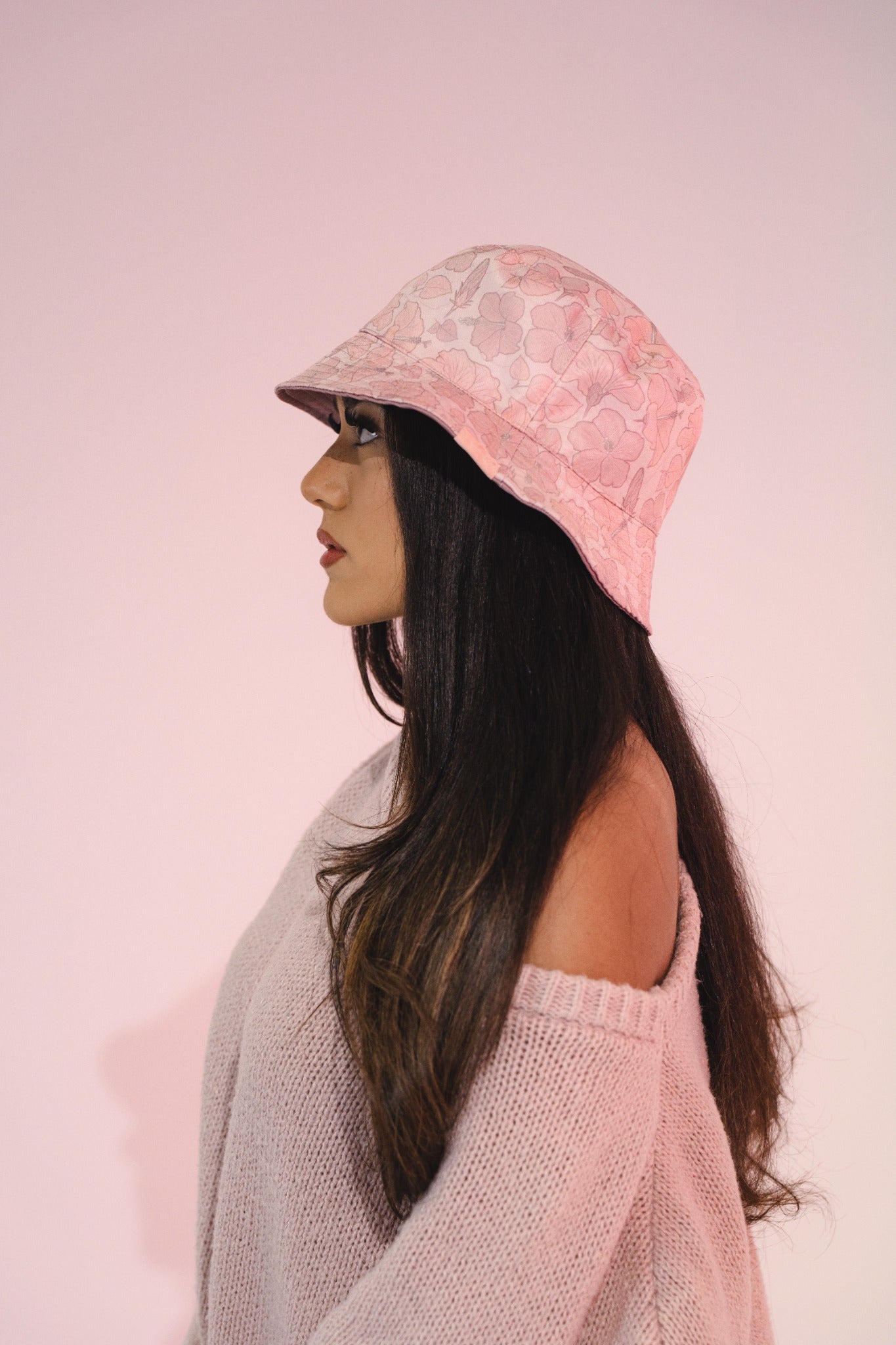 REVERSIBLE BUCKET HAT - Pink Hibiscus