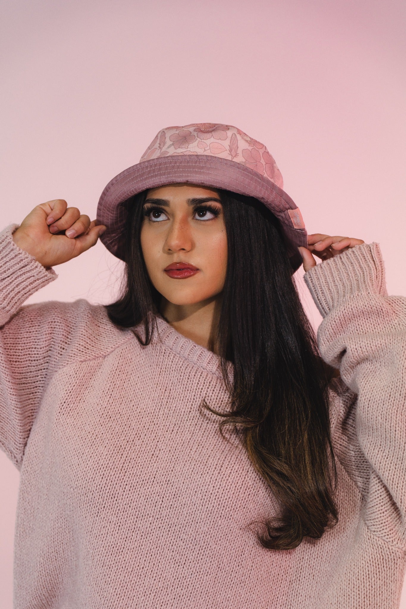 REVERSIBLE BUCKET HAT - Pink Hibiscus