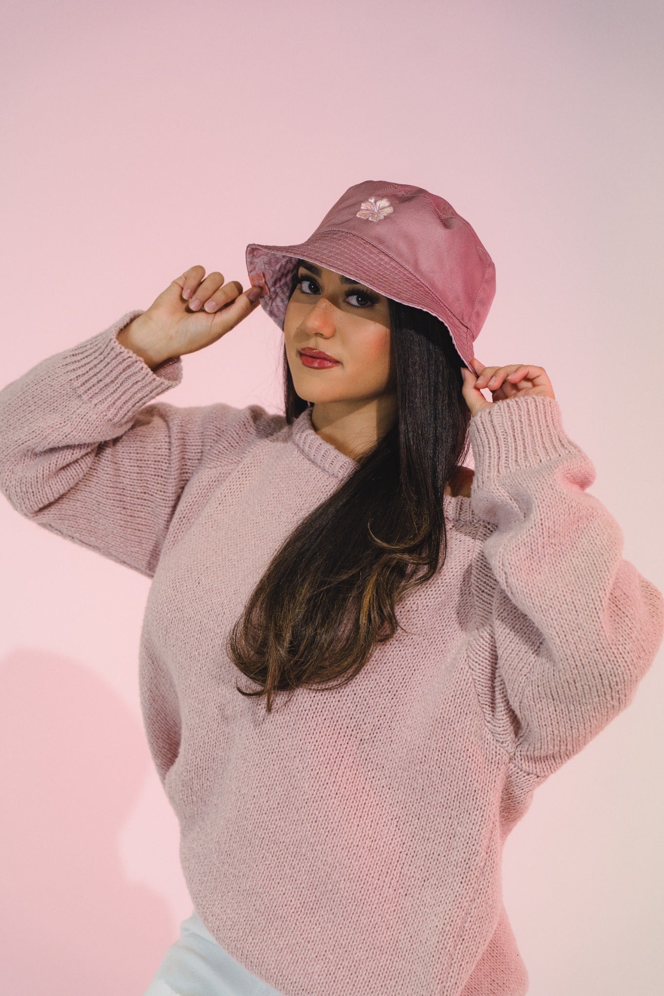 REVERSIBLE BUCKET HAT - Pink Hibiscus