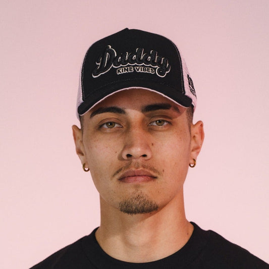 DADDY KINE VIBES - Midnight Pink