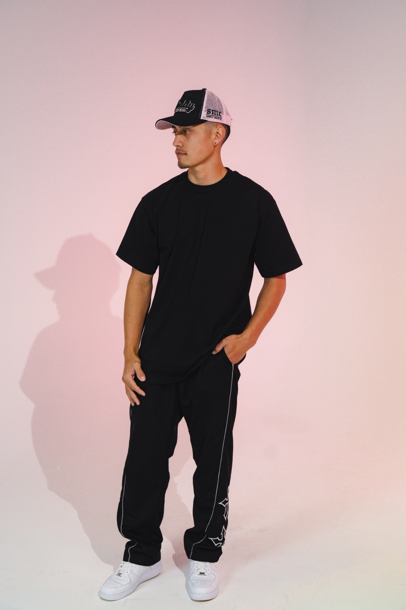 DADDY KINE VIBES - Midnight Pink