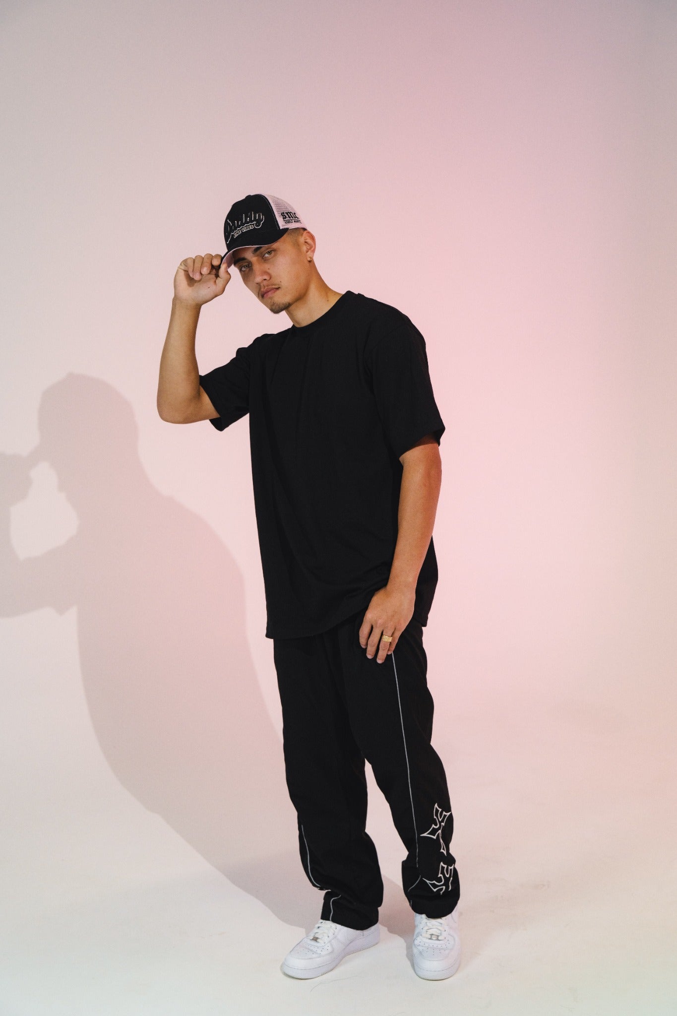 DADDY KINE VIBES - Midnight Pink
