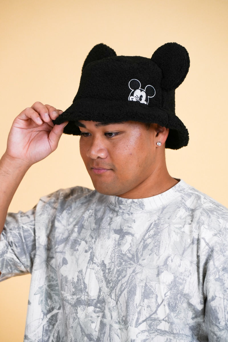 MOUSE EAR BUCKET HAT - Black Sherpa