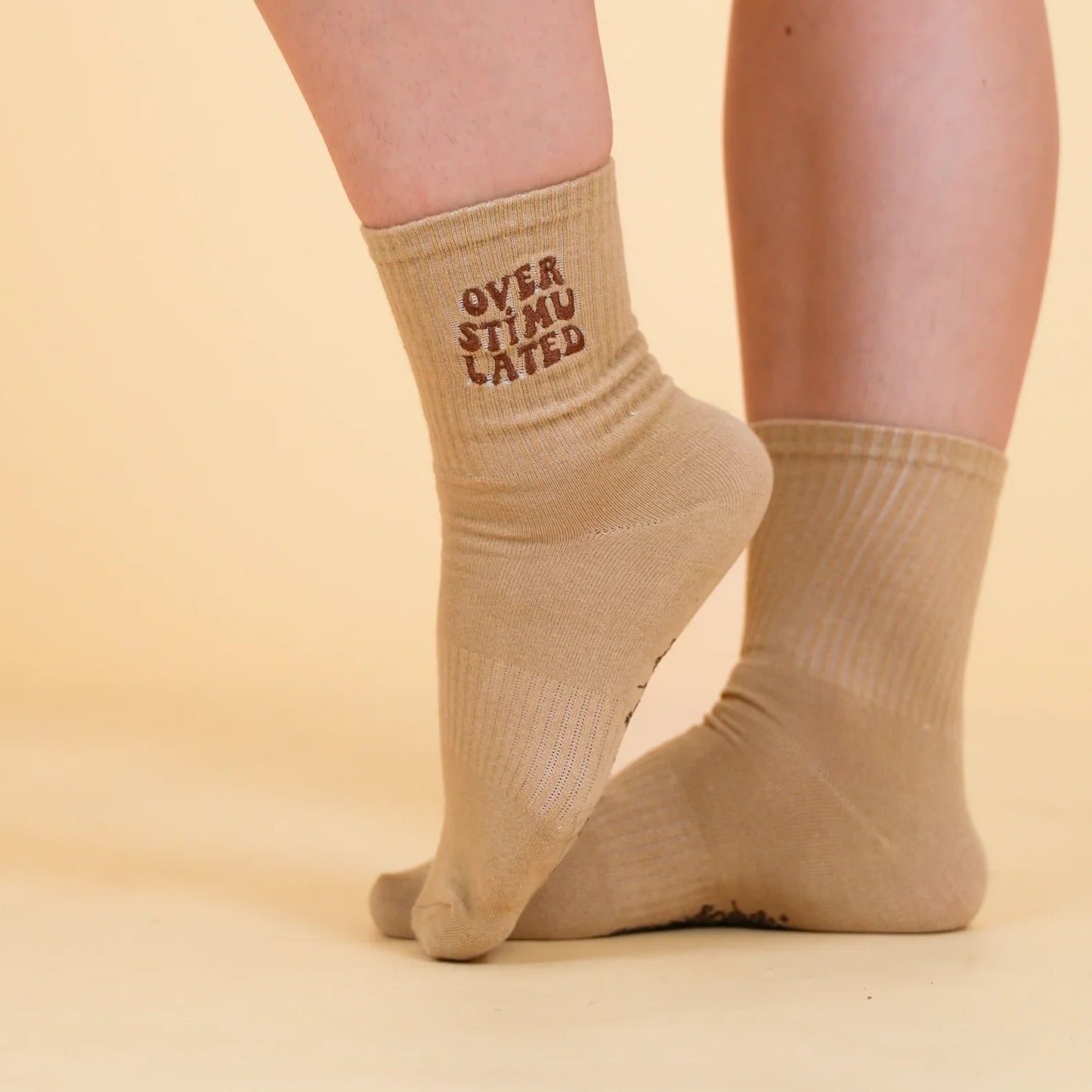 OVERSTIMULATED SOCKS - Toffee